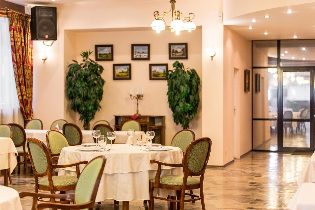 Kompleks Restauracyjno-Noclegowy Rubikon ลูบลิน ภายนอก รูปภาพ